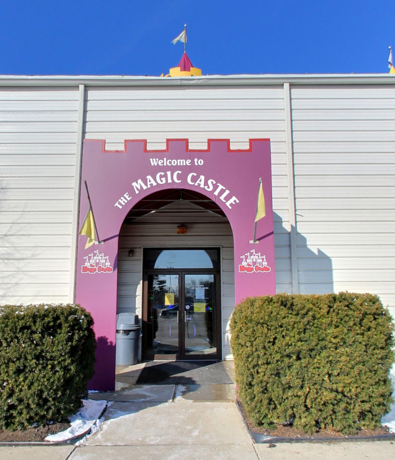 Visit Us The Magic Castle Family Fun Center Dayton Oh