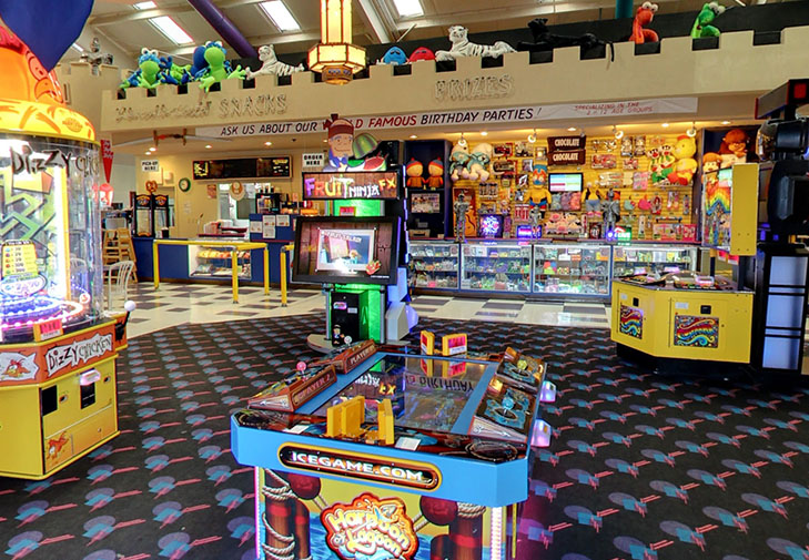 Arcade & Prize Counter